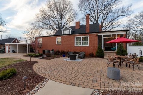 813 W Mountain Street Kings Mountain NC 28086