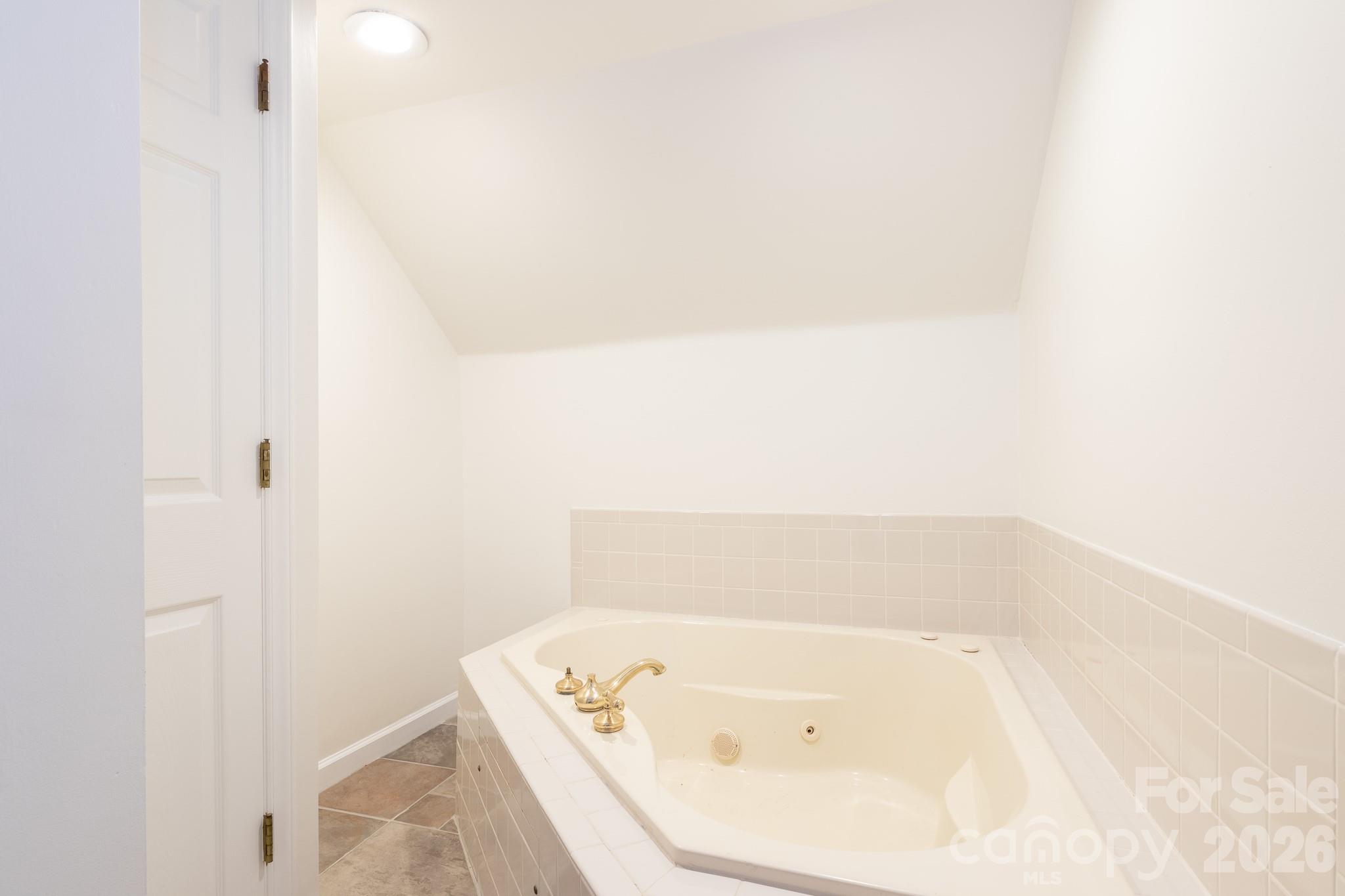 813 W Mountain Street Kings Mountain NC 28086