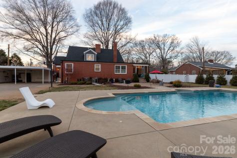 813 W Mountain Street Kings Mountain NC 28086