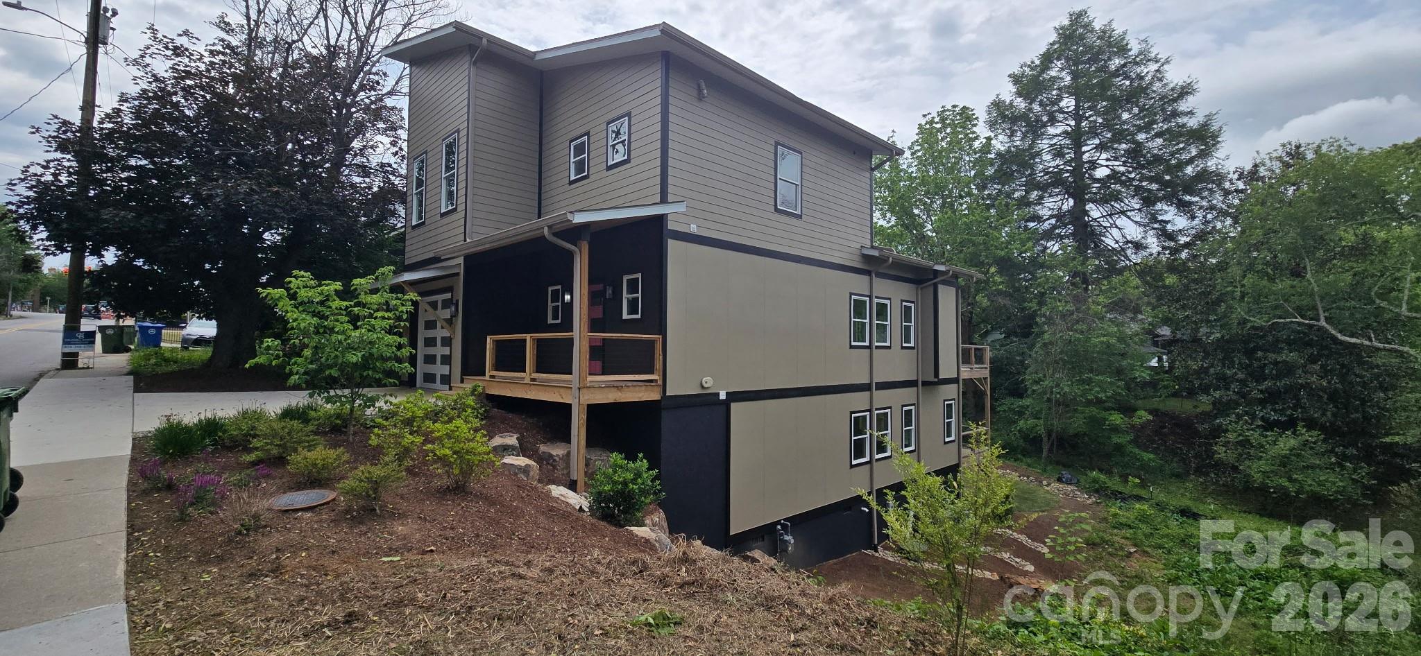 30 Sand Hill Road Asheville NC 28806