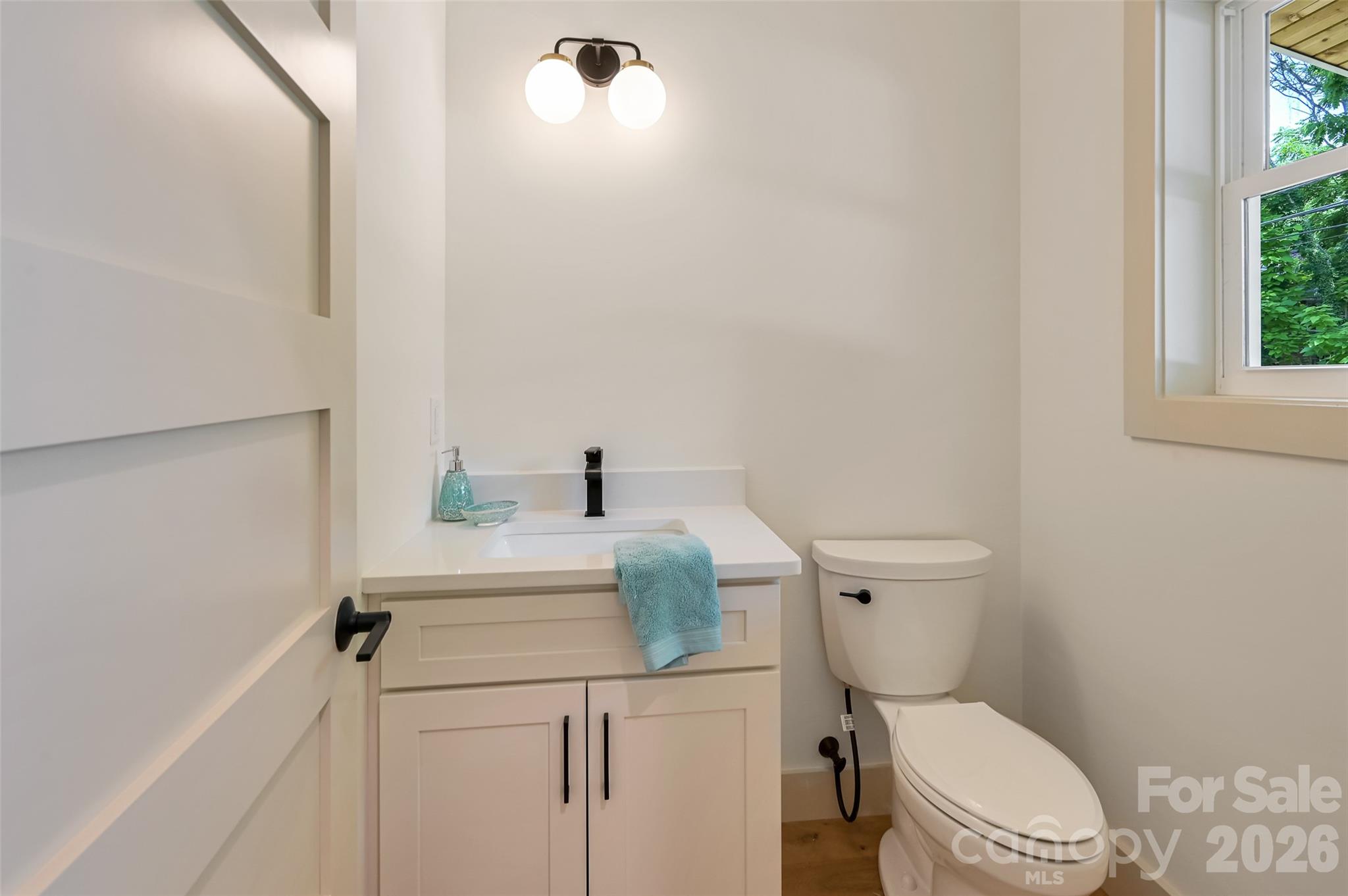 30 Sand Hill Road Asheville NC 28806
