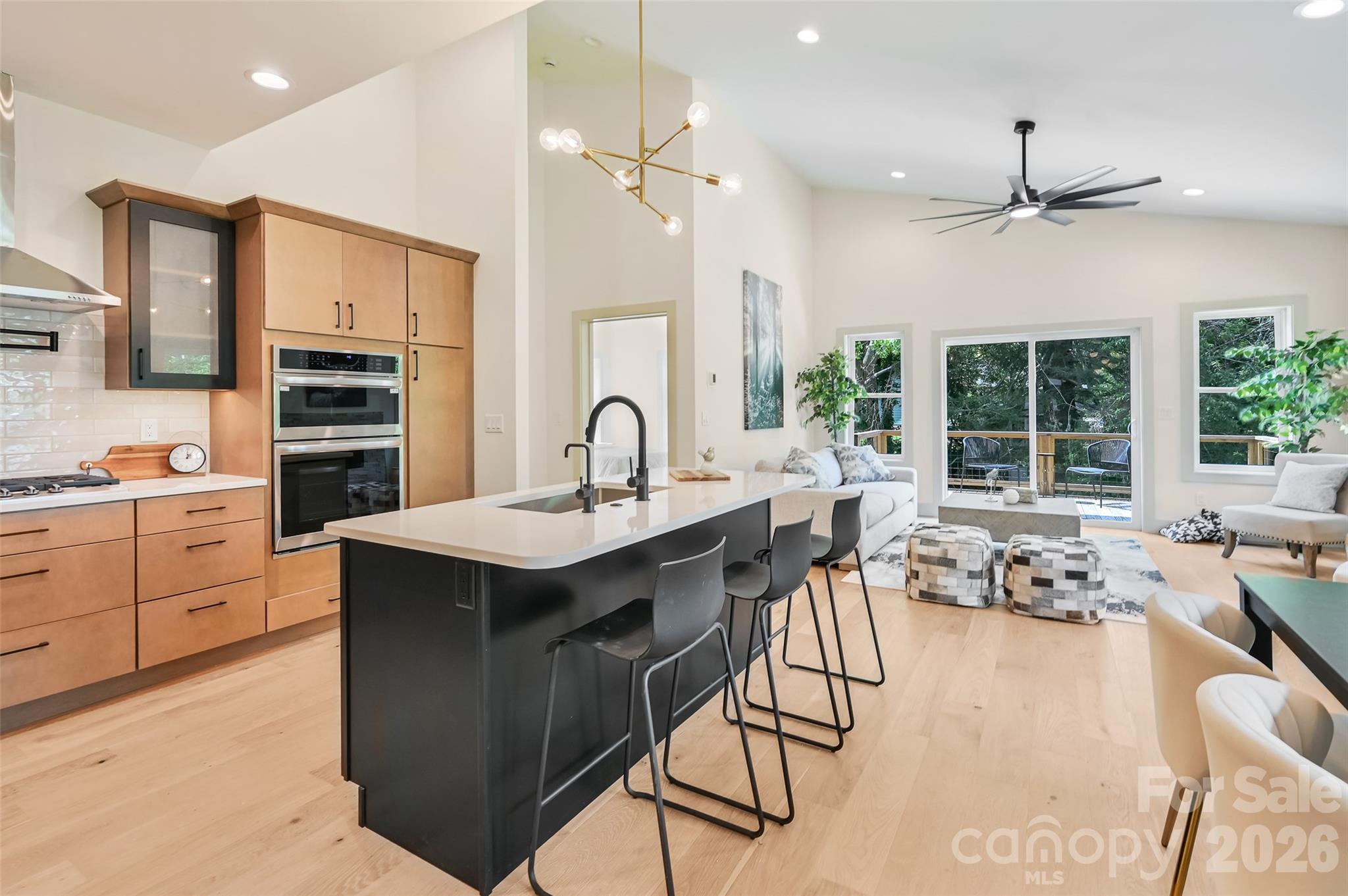 30 Sand Hill Road Asheville NC 28806