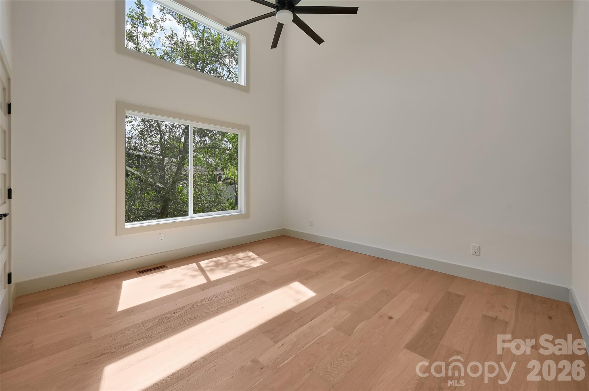 30 Sand Hill Road Asheville NC 28806