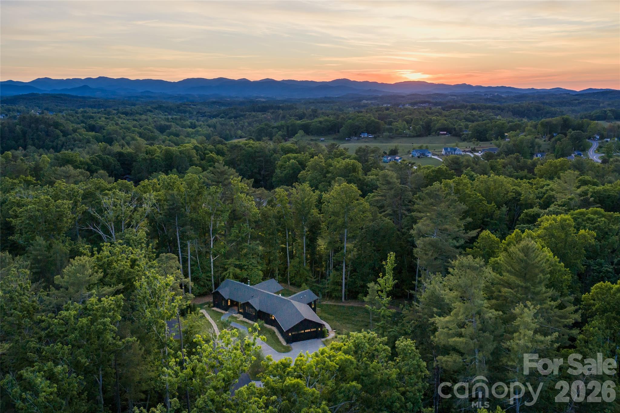 27 Tommy Ray Ridge Weaverville NC 28787