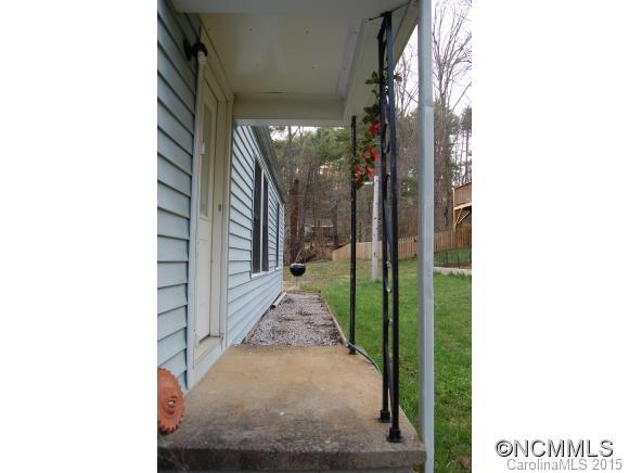 20 Bassett Road Asheville NC 28804