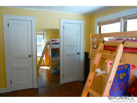 20 Bassett Road Asheville NC 28804