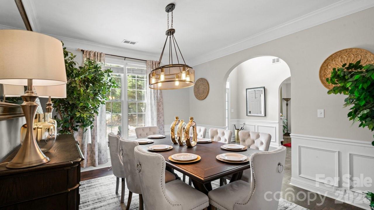 7715 Saddle Trail Lane Charlotte NC 28269