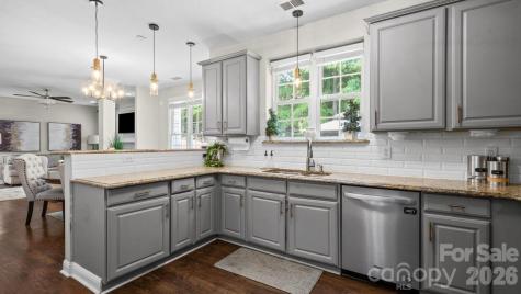 7715 Saddle Trail Lane Charlotte NC 28269