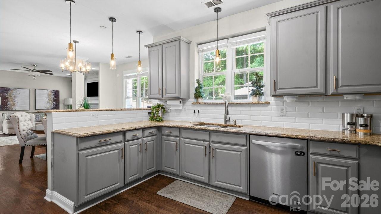7715 Saddle Trail Lane Charlotte NC 28269