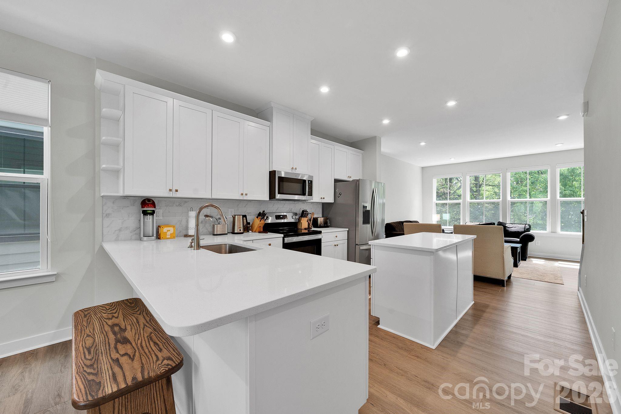 336 Twinflower Lane Charlotte NC 28205