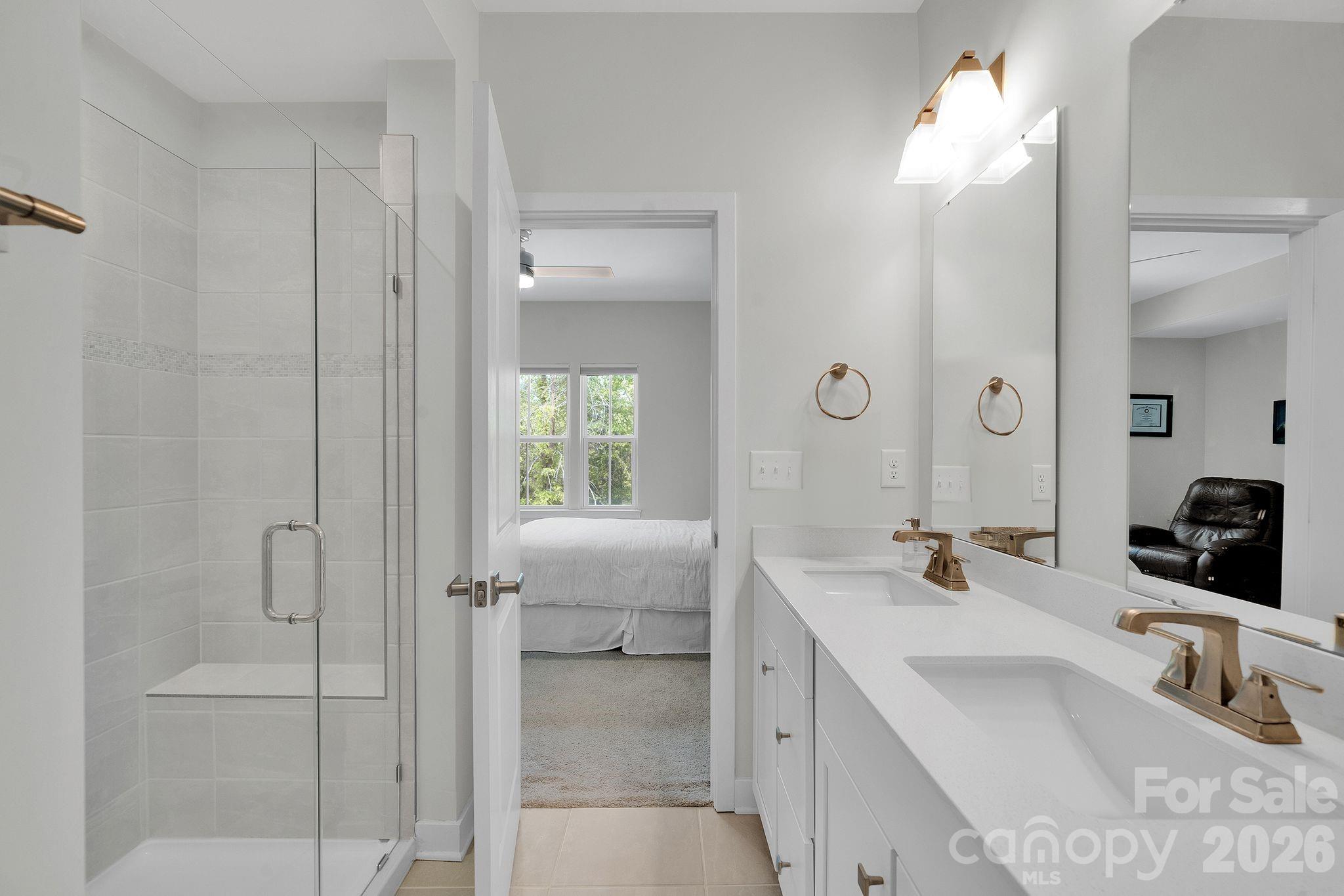 336 Twinflower Lane Charlotte NC 28205