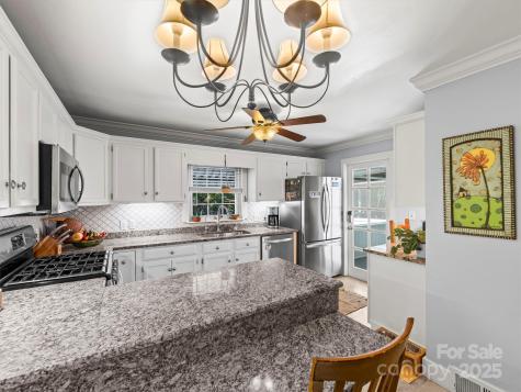 9 Hilltop Road Asheville NC 28803