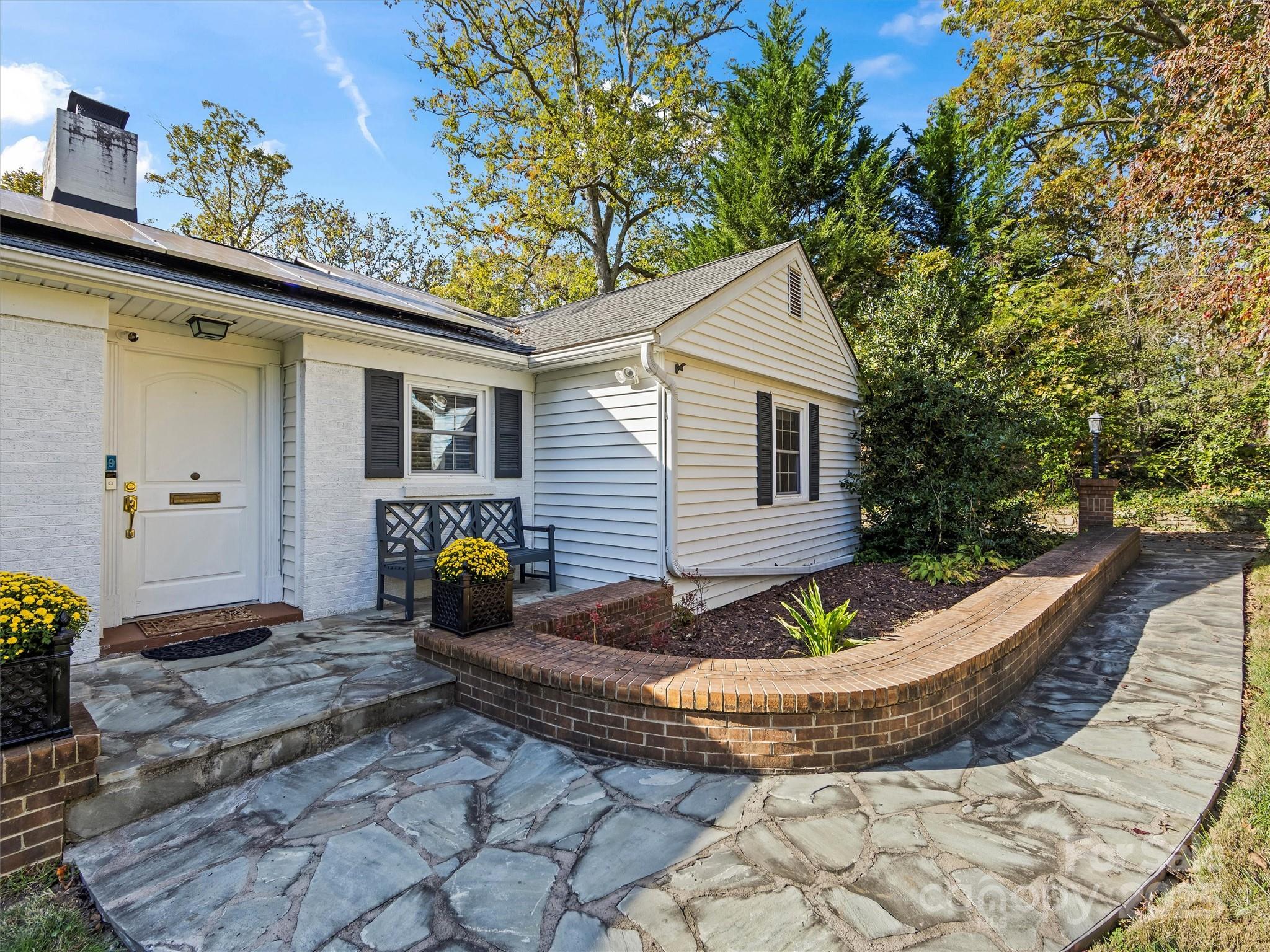 9 Hilltop Road Asheville NC 28803