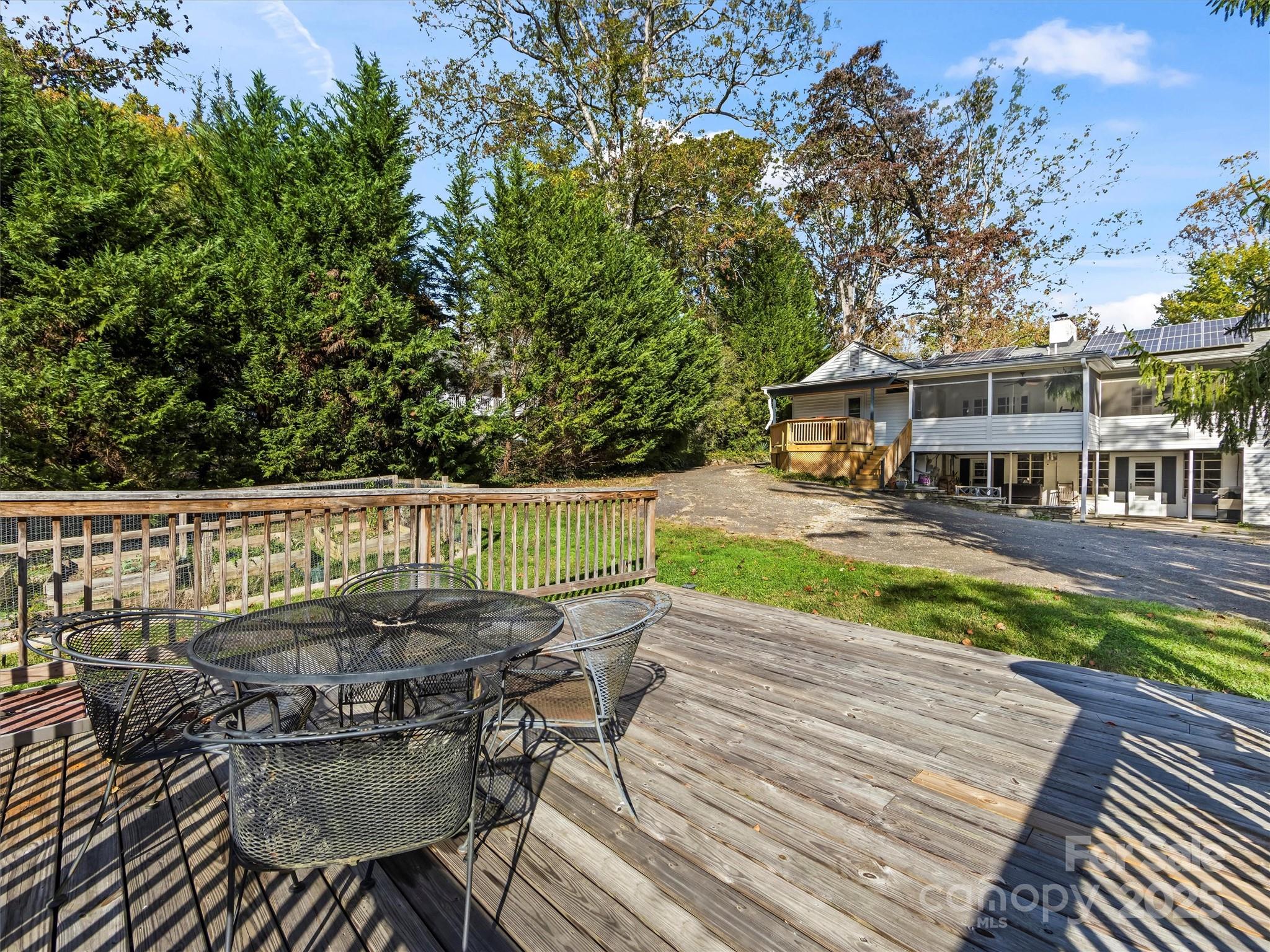 9 Hilltop Road Asheville NC 28803