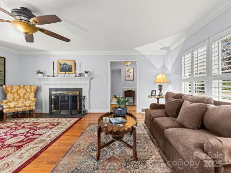 9 Hilltop Road Asheville NC 28803