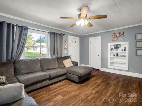 183 Hollywood Street Forest City NC 28043