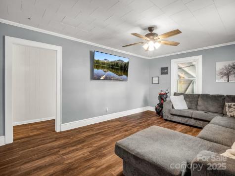 183 Hollywood Street Forest City NC 28043