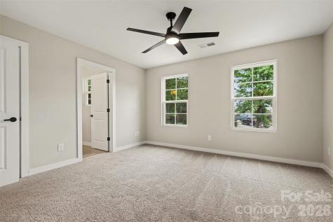 112 E Hilltop Drive Gastonia NC 28054