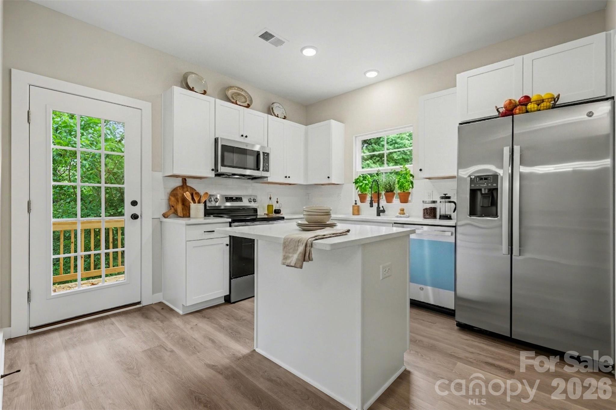 112 E Hilltop Drive Gastonia NC 28054