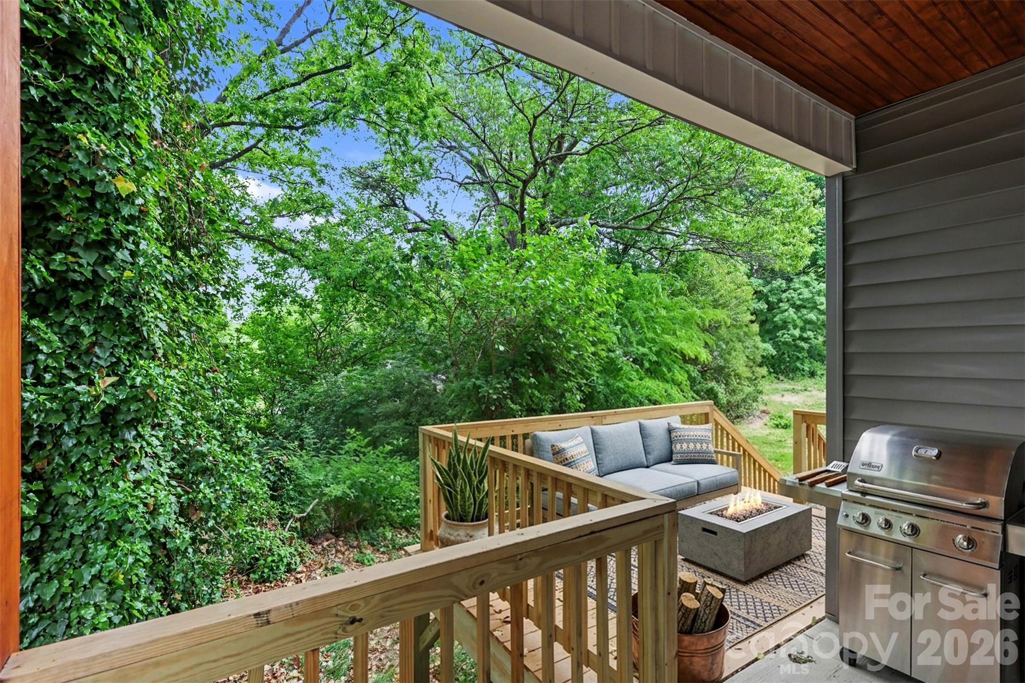 112 E Hilltop Drive Gastonia NC 28054
