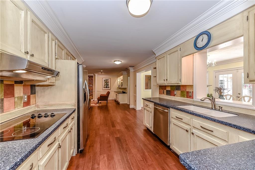 1803 Tenby Court Charlotte NC 28226