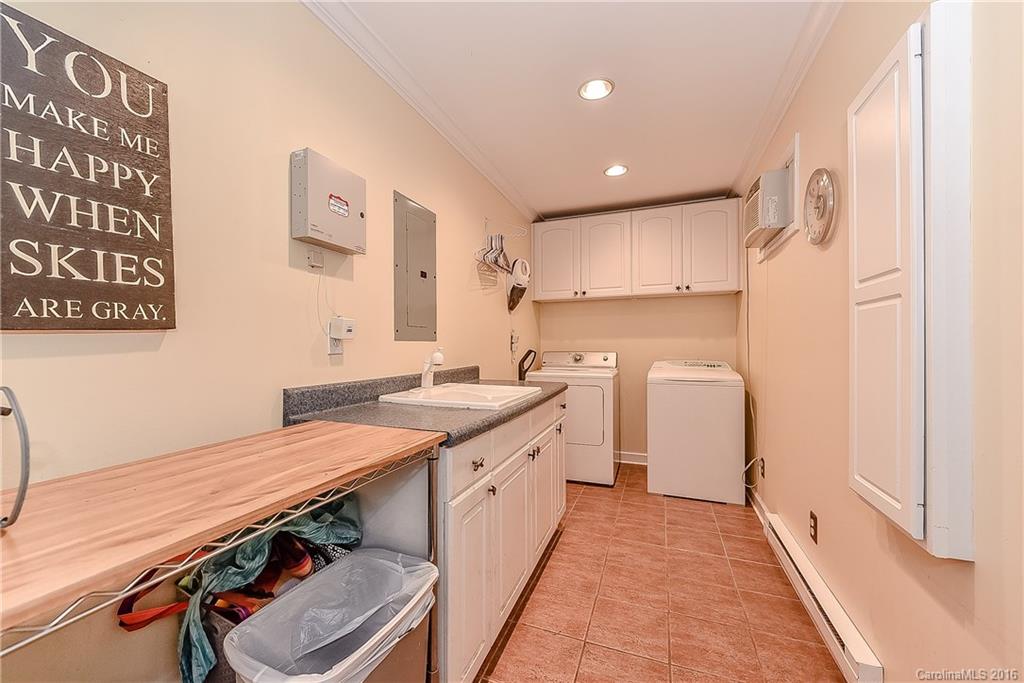 1803 Tenby Court Charlotte NC 28226