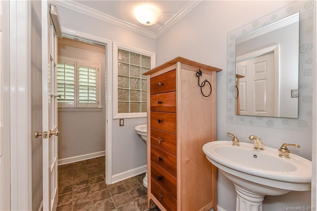 1803 Tenby Court Charlotte NC 28226