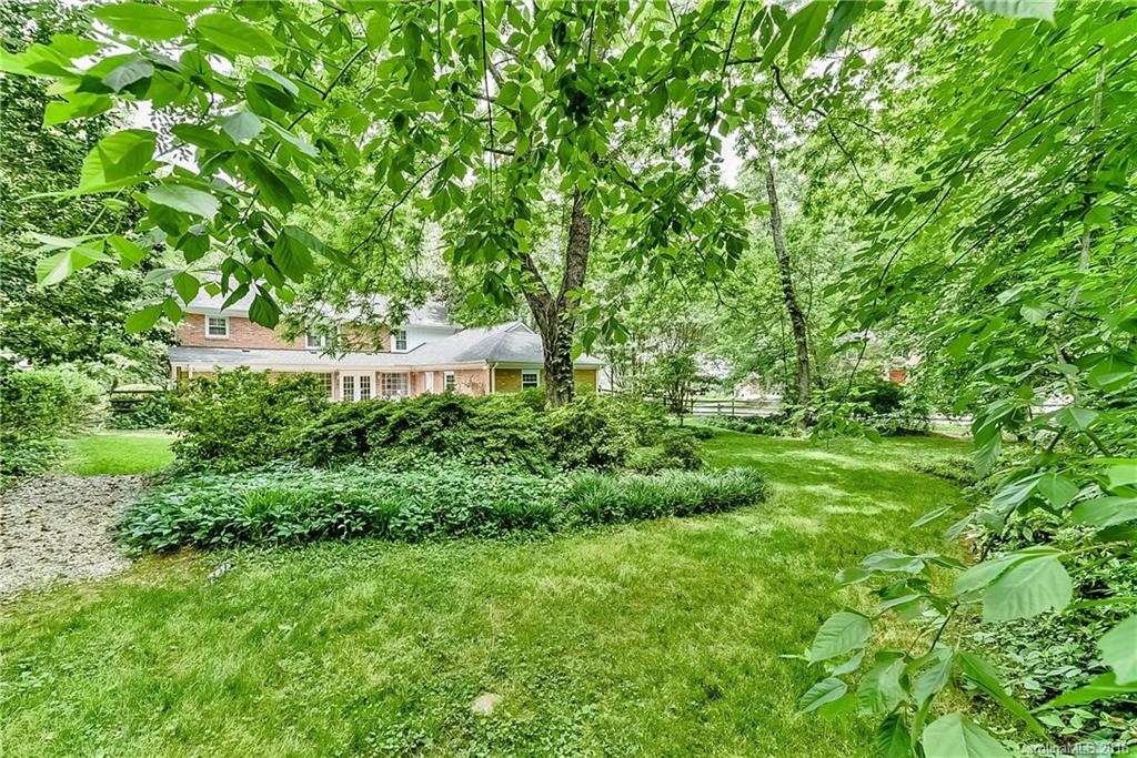 1803 Tenby Court Charlotte NC 28226