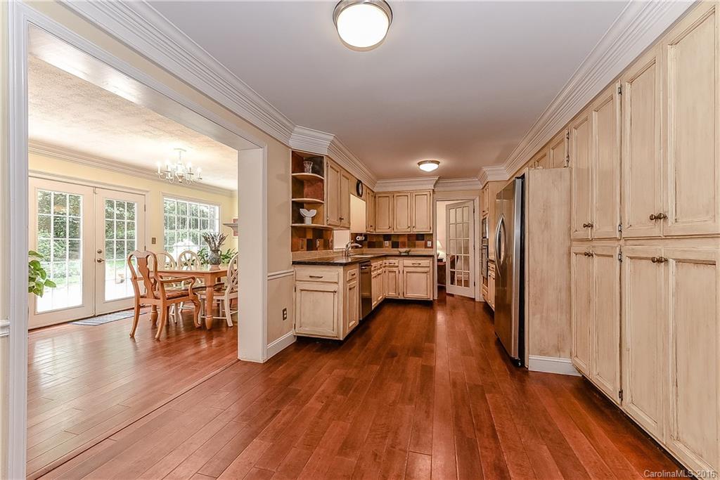1803 Tenby Court Charlotte NC 28226