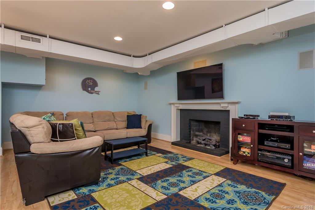 4209 Waterbury Drive Charlotte NC 28209