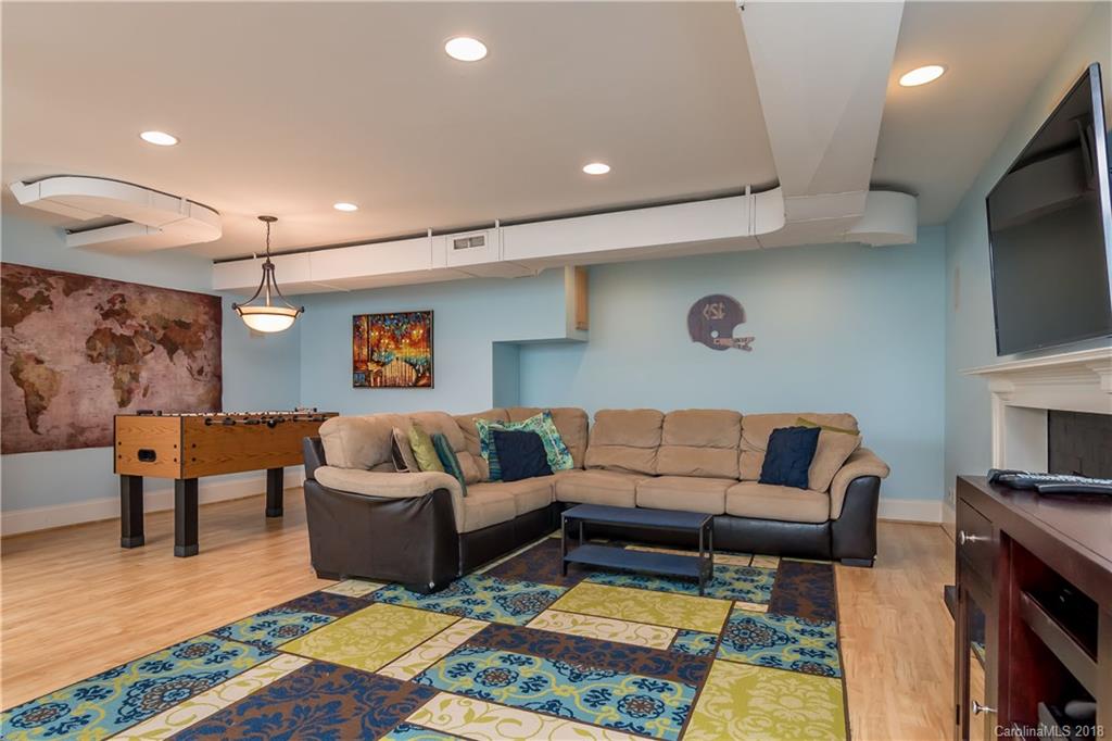 4209 Waterbury Drive Charlotte NC 28209