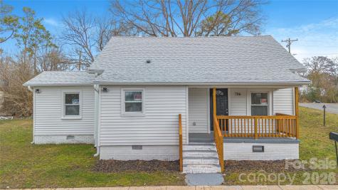706 Sweeney Street Chester SC 29706