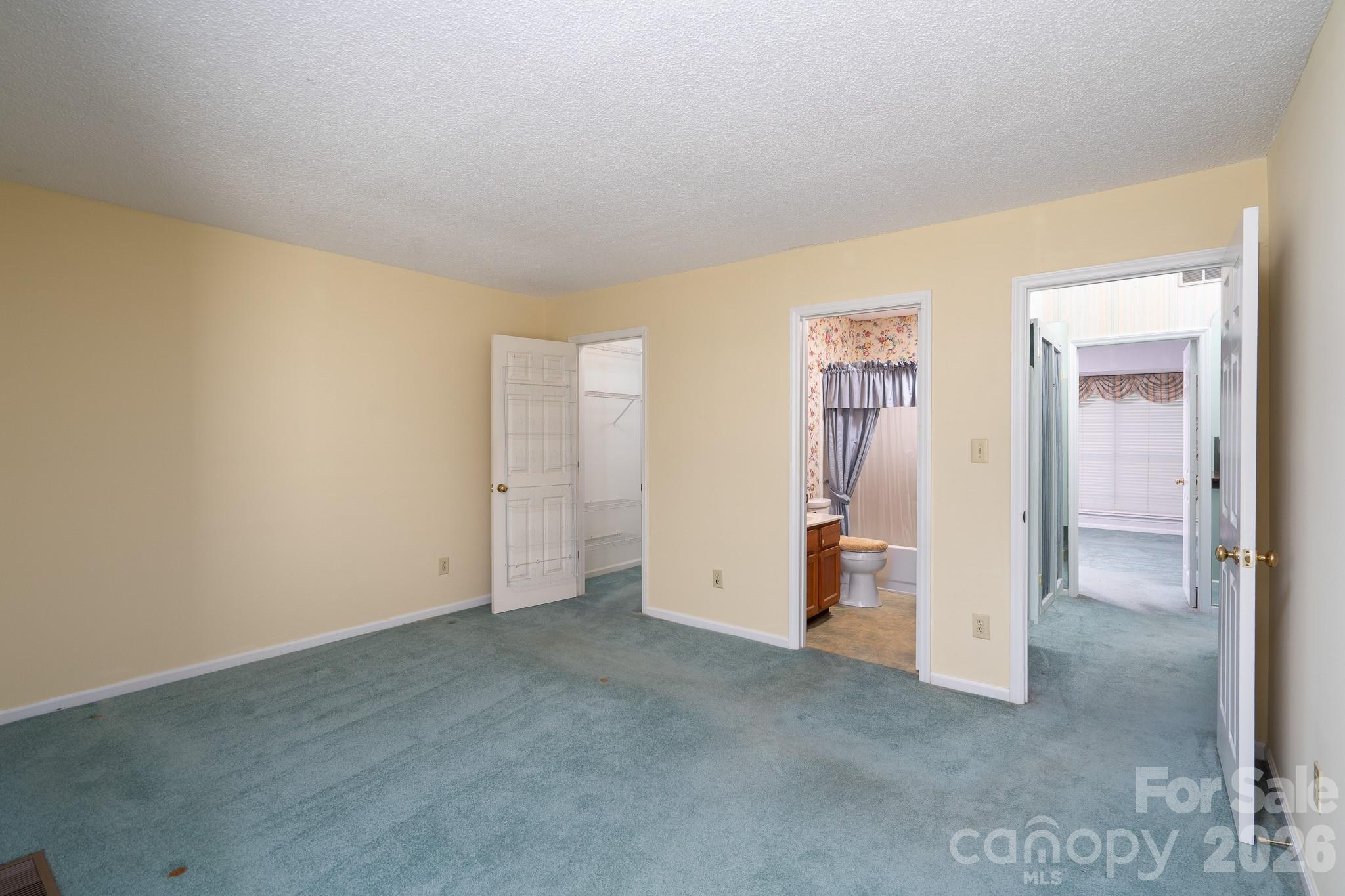 10969 Carmel Crossing Road Charlotte NC 28226