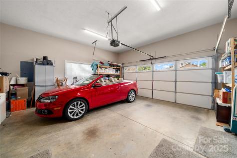 9 Vedder Way Swannanoa NC 28778