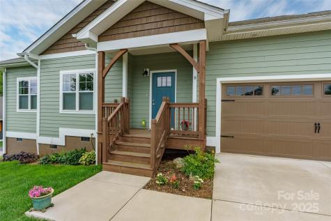 9 Vedder Way Swannanoa NC 28778