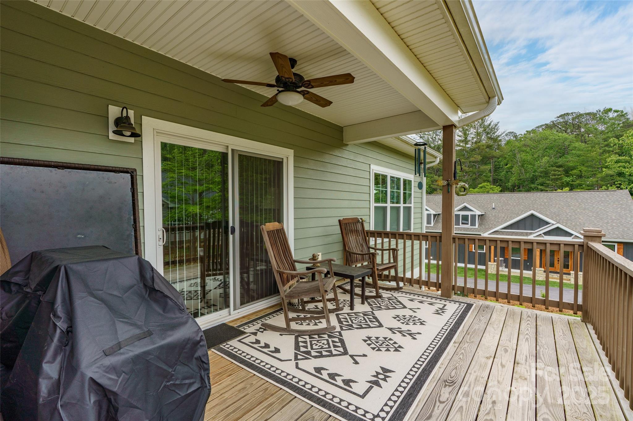 9 Vedder Way Swannanoa NC 28778