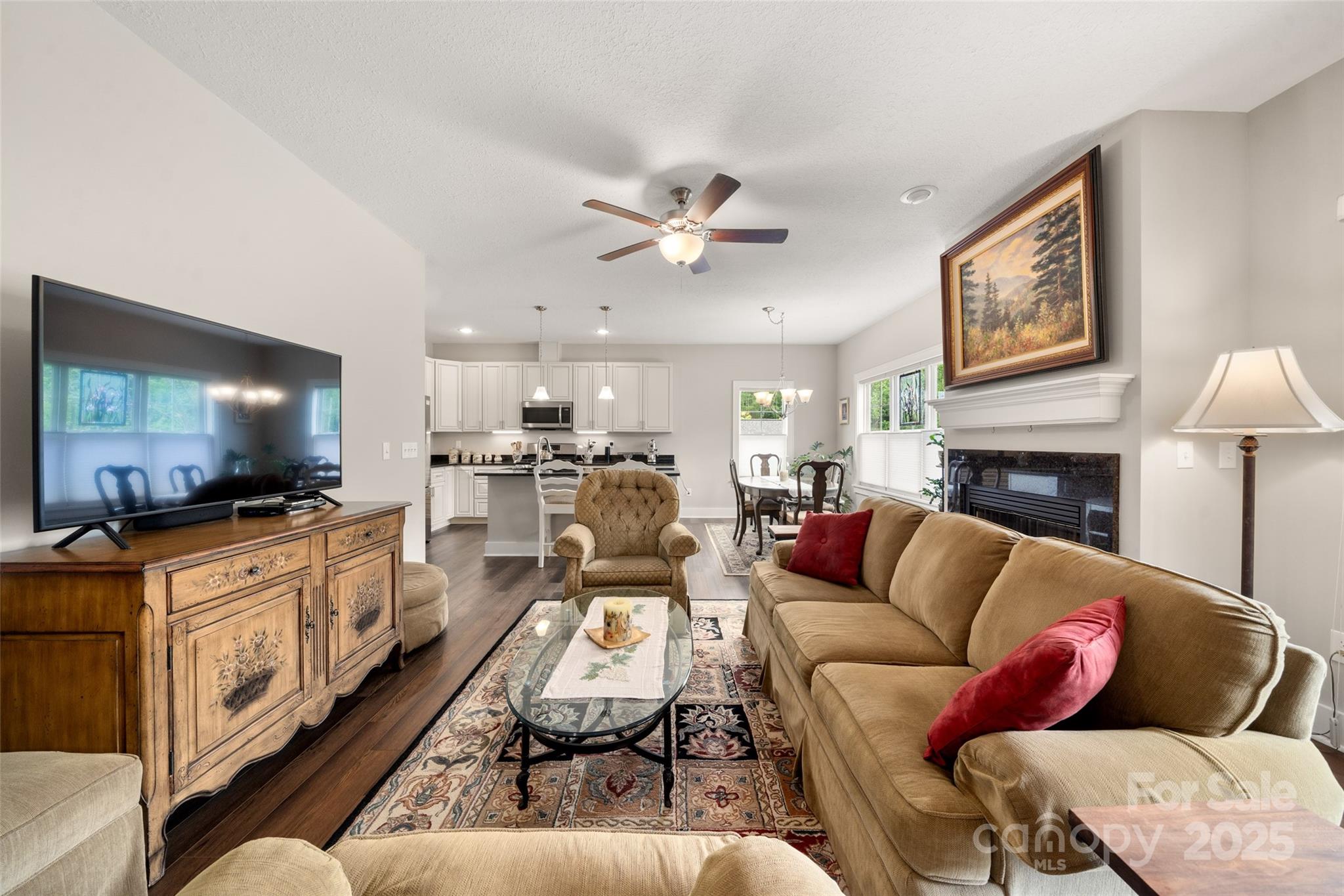 9 Vedder Way Swannanoa NC 28778