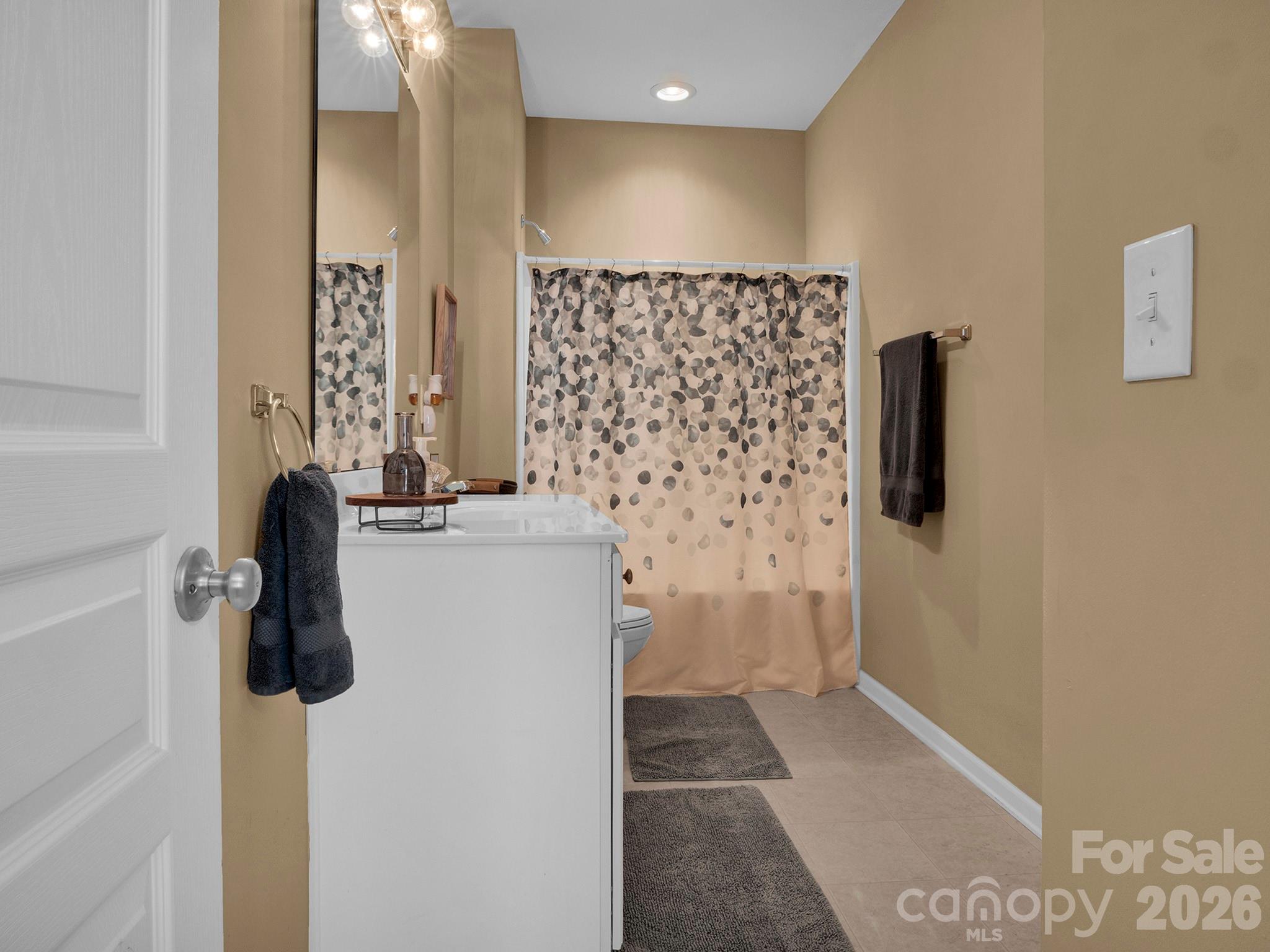 8444 Brookings Drive Charlotte NC 28269