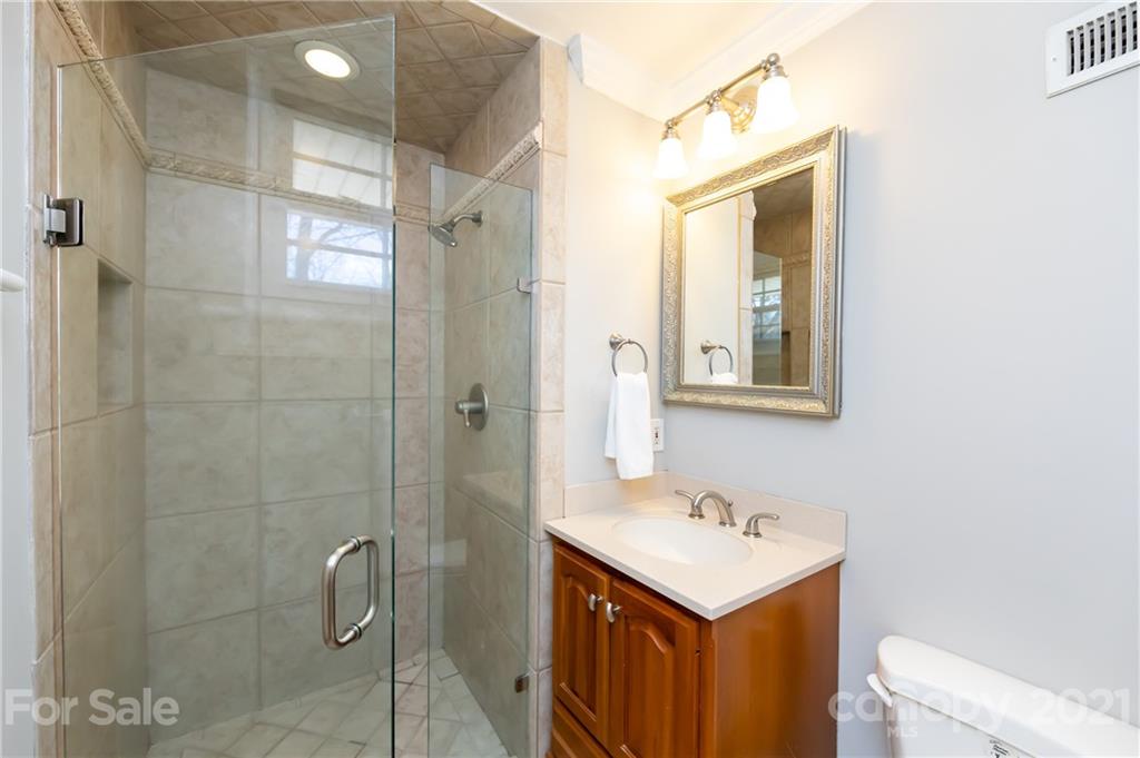 200 Scofield Road Charlotte NC 28209