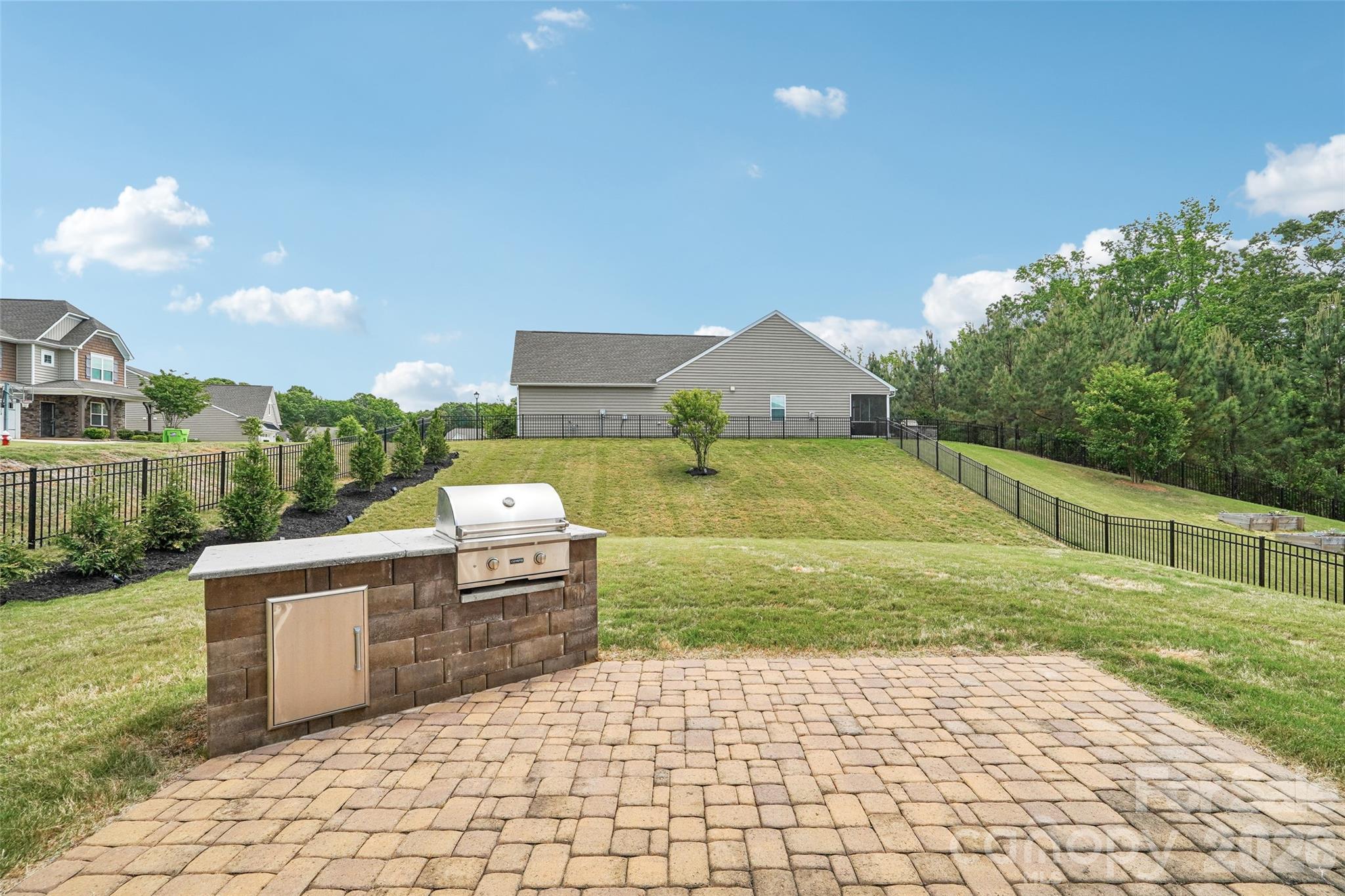 2022 Napa Valley Drive Waxhaw NC 28173