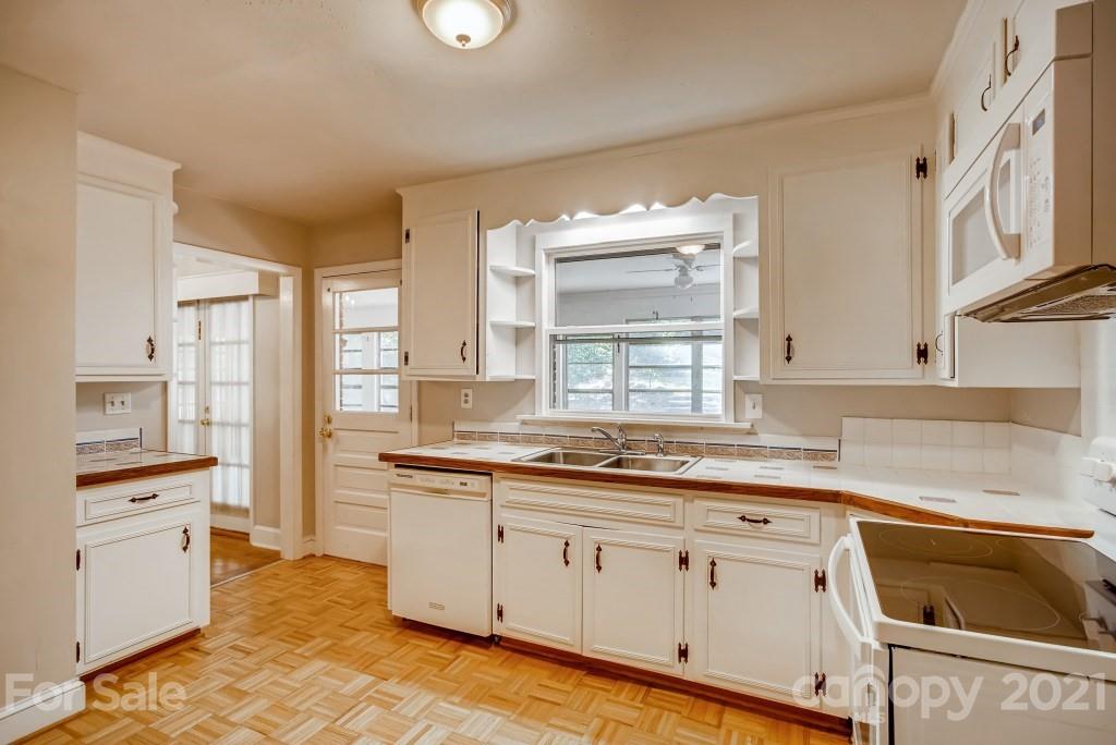 5410 Twin Lane Charlotte NC 28269