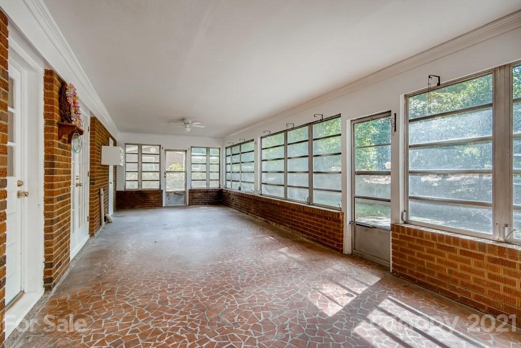 5410 Twin Lane Charlotte NC 28269
