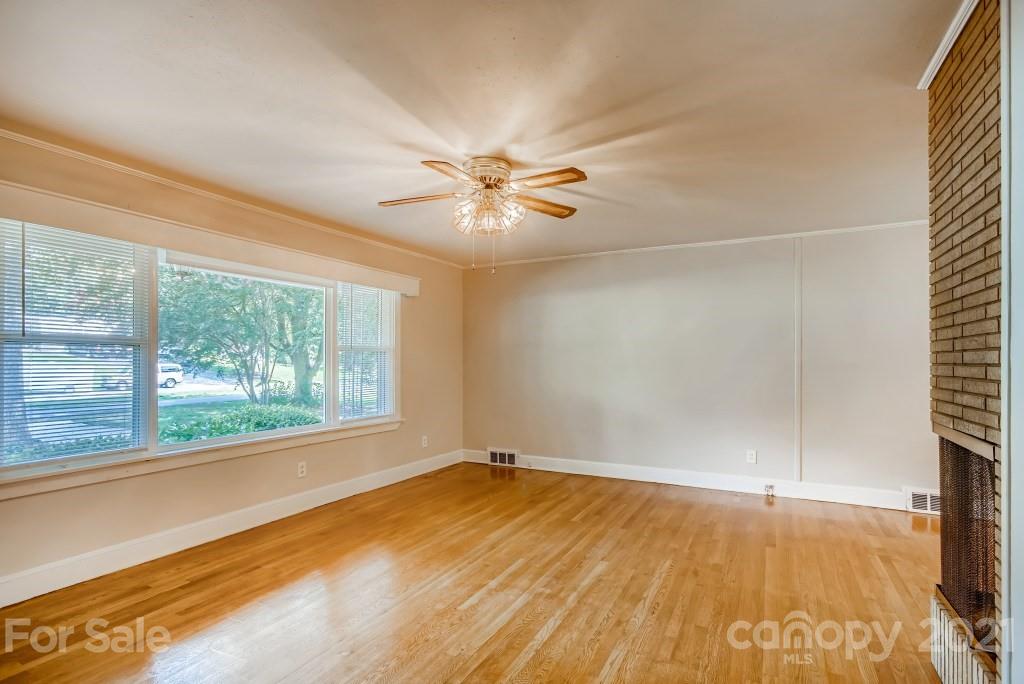 5410 Twin Lane Charlotte NC 28269