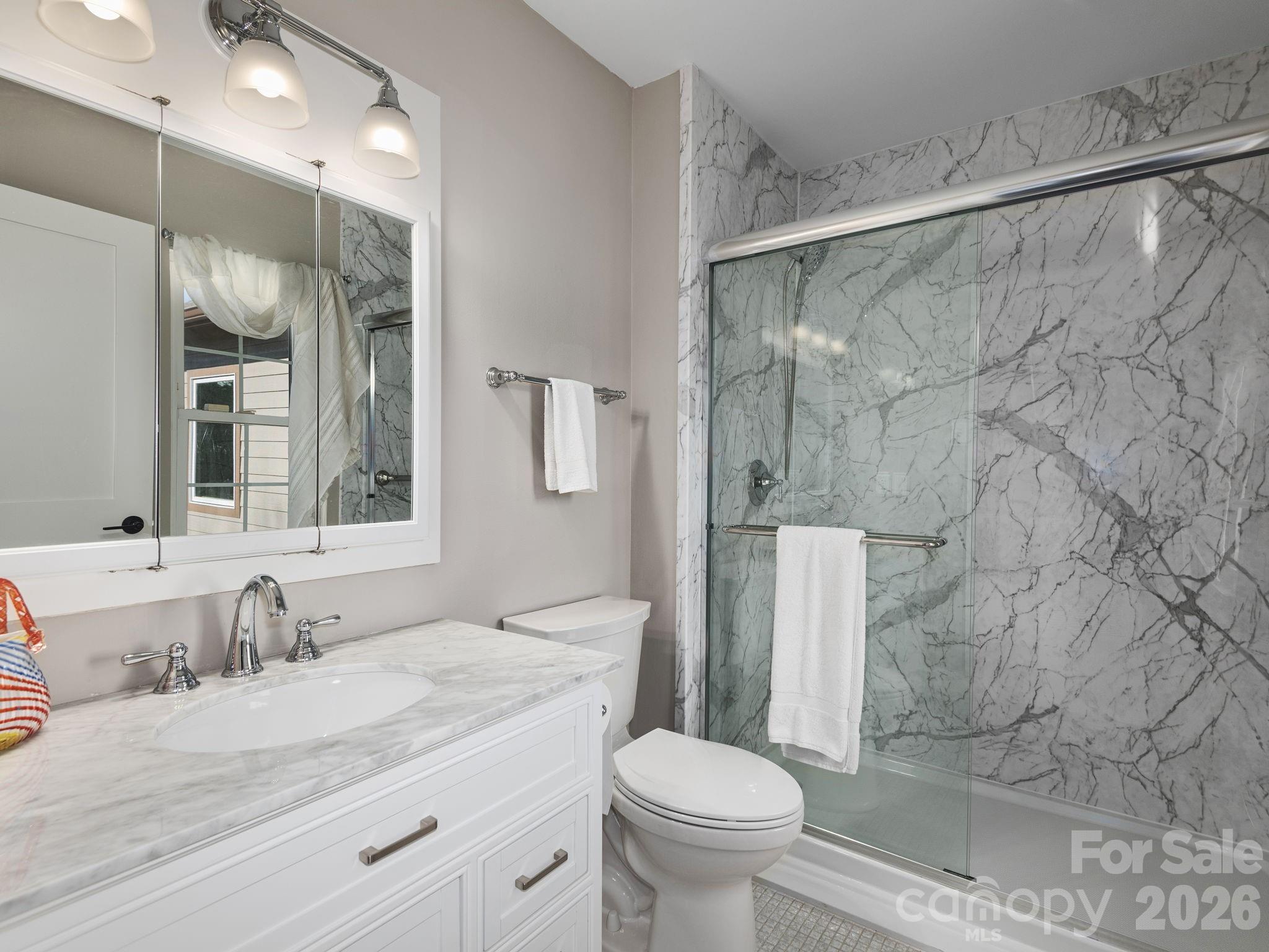 41 Robinhood Road Asheville NC 28804