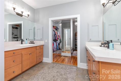 30 Rilandwell Drive Fletcher NC 28732