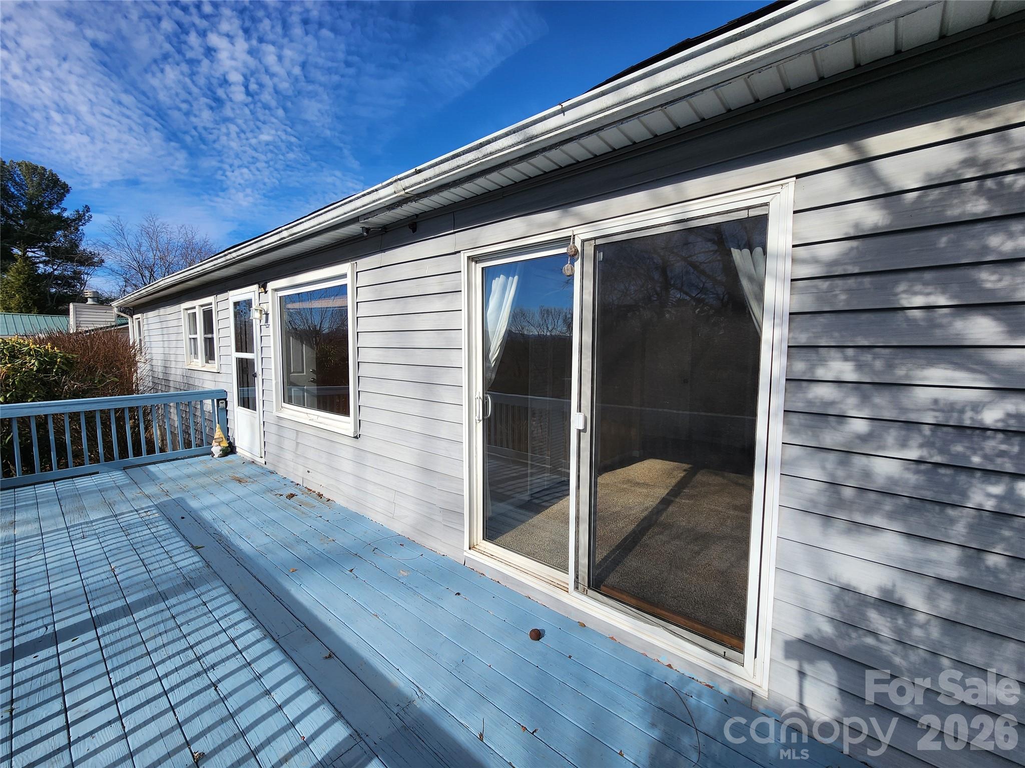31 Stanley Street Candler NC 28715