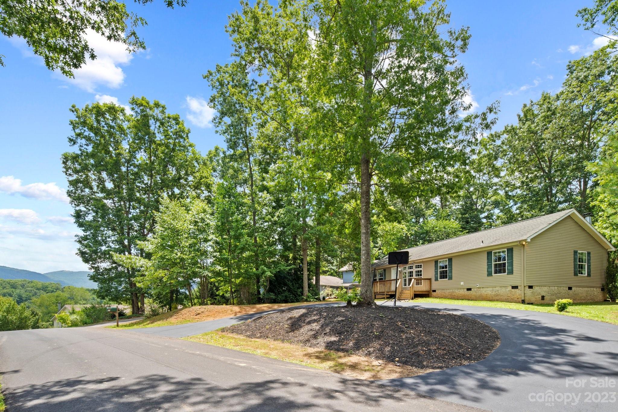 28 Enochs Way Fletcher NC 28732