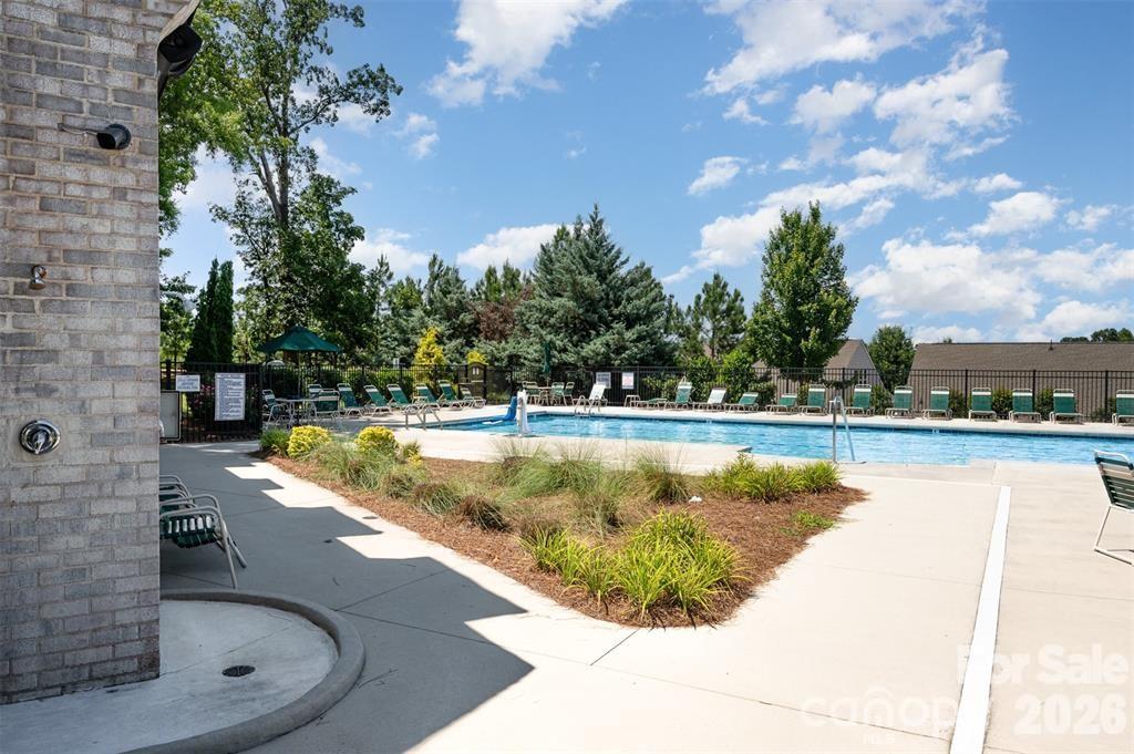 12807 Canterbury Castle Drive Charlotte NC 28273