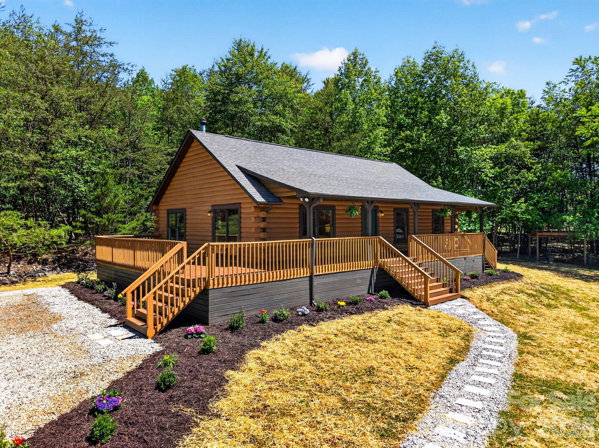 443 Cascades Parkway Nebo NC 28761