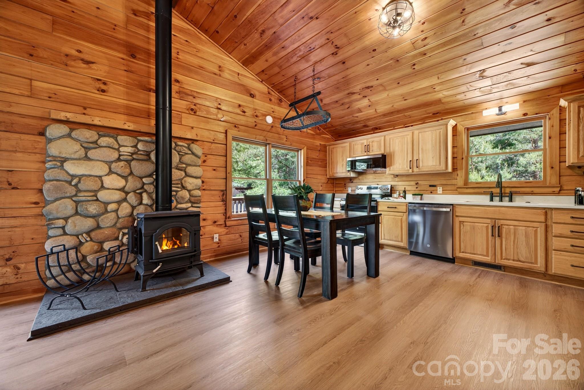 443 Cascades Parkway Nebo NC 28761